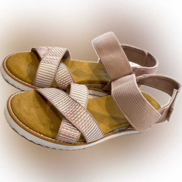 EUC Pink Bobs Sandals | 7 - Picture 2 of 8